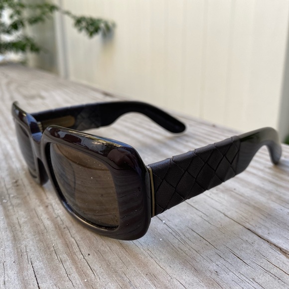 Bottega Veneta Intrecciato Detail Sunglasses - Picture 5 of 10